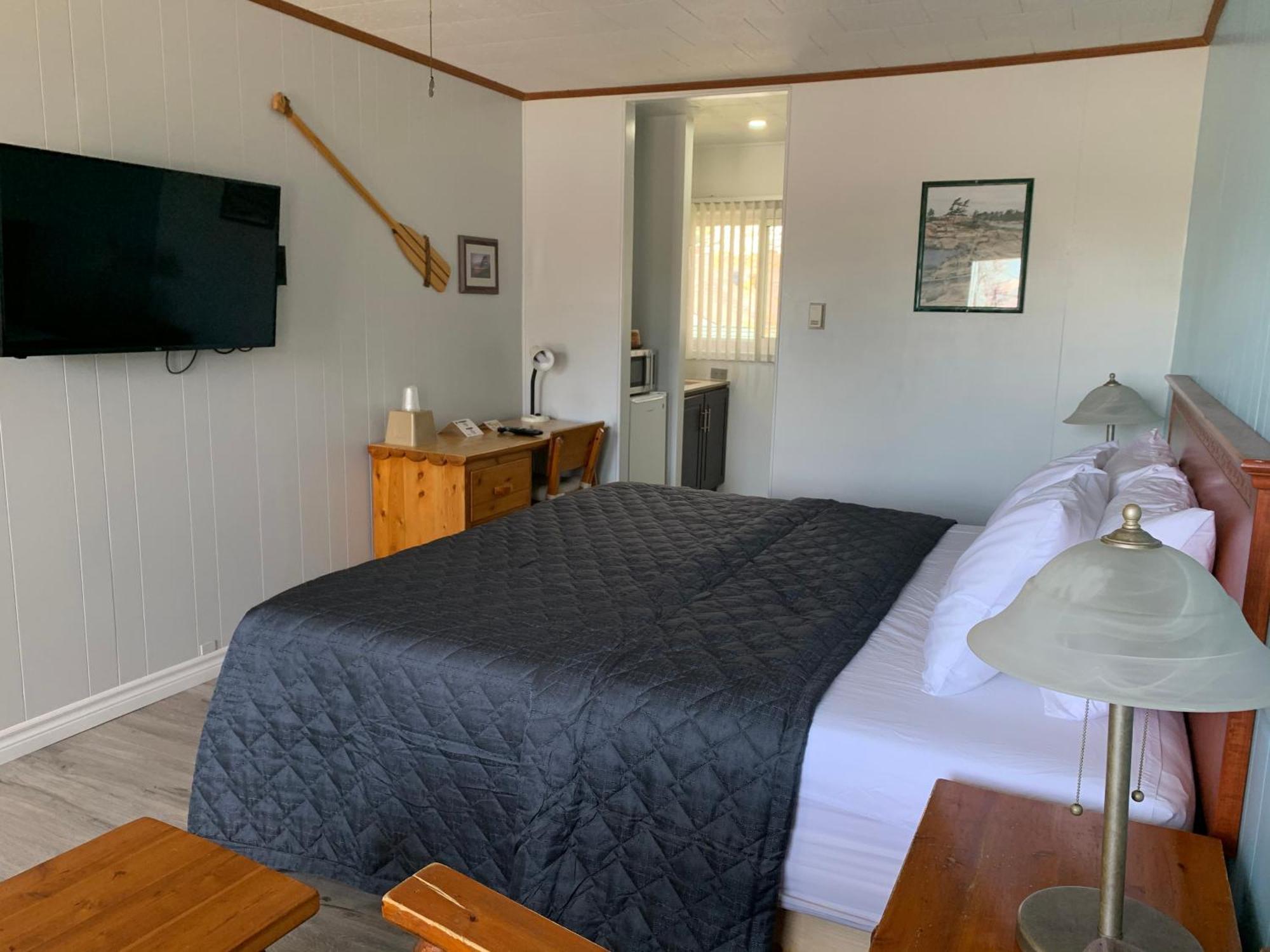 Town & Country Motel Пари Саунд Екстериор снимка