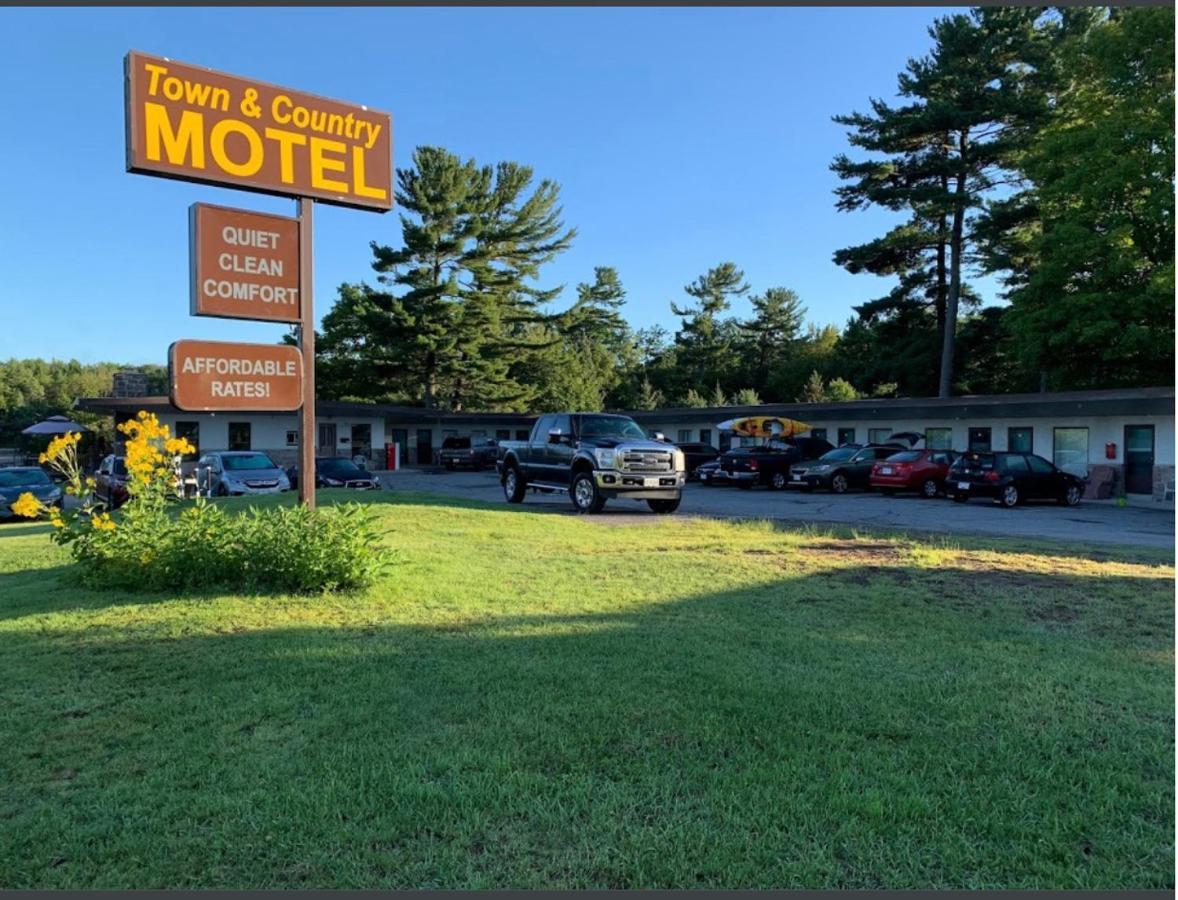 Town & Country Motel Пари Саунд Екстериор снимка