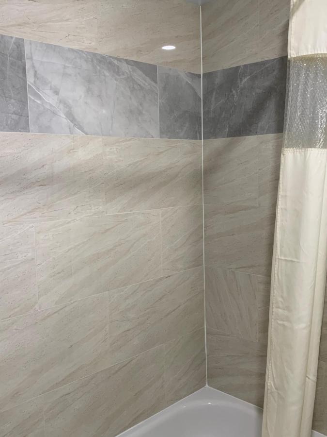 Town & Country Motel Пари Саунд Екстериор снимка