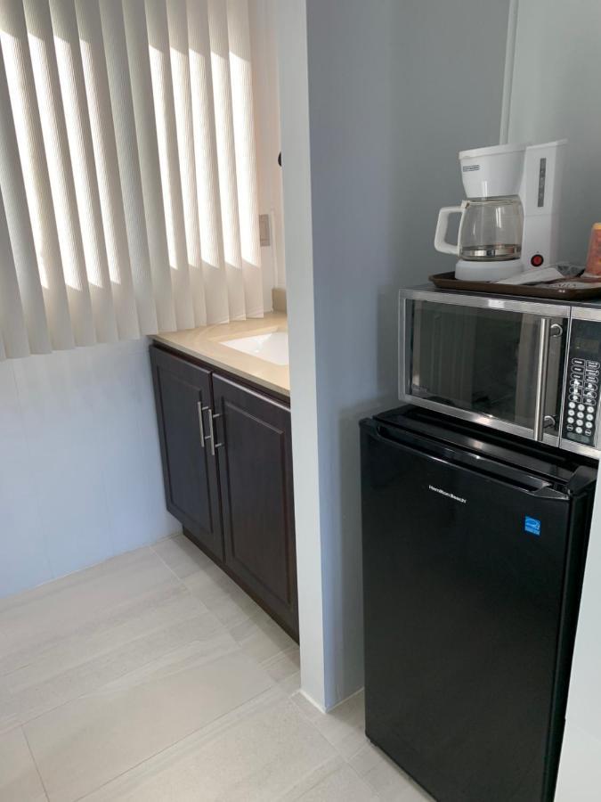 Town & Country Motel Пари Саунд Екстериор снимка