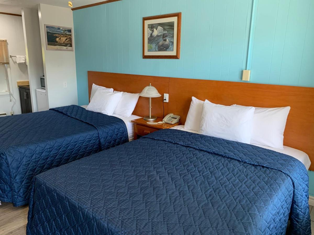 Town & Country Motel Пари Саунд Екстериор снимка